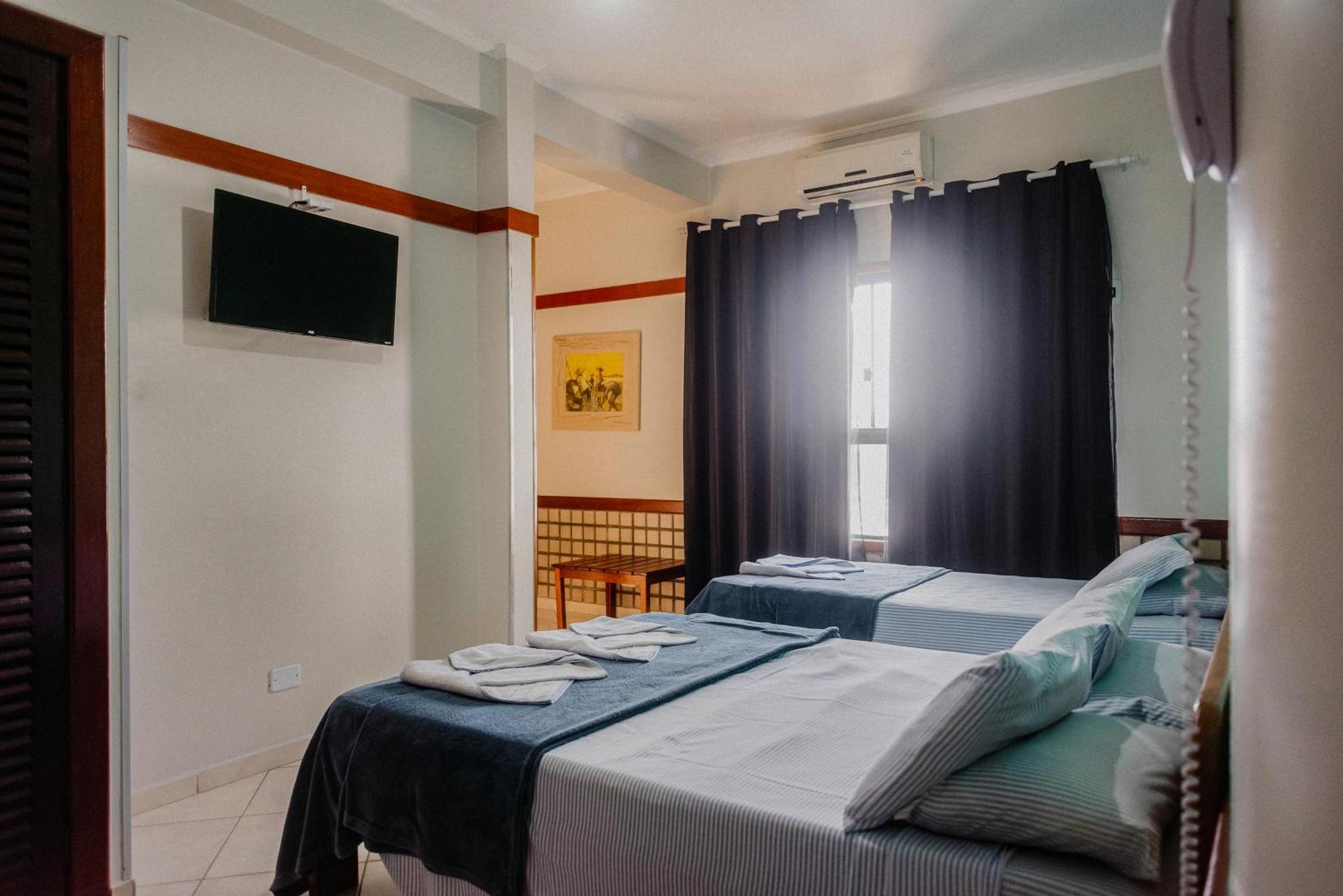 Hotel Sao Charbel อูบาตูบา ภายนอก รูปภาพ